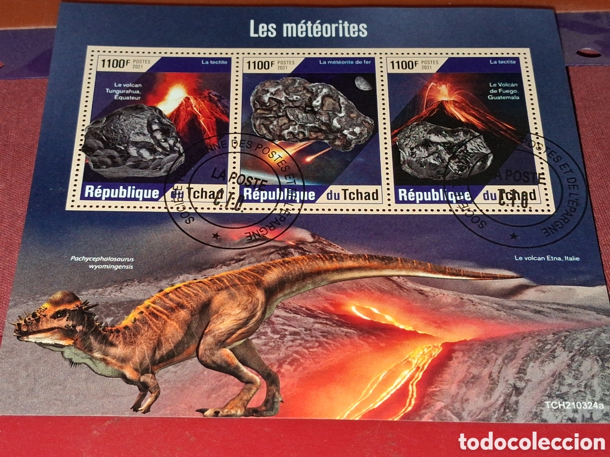Sellos: HB Chad mtdo 2021. Meteoritos. Asteroides. Rocas. Espacio. Minerales. Astros. Dinosaurios.