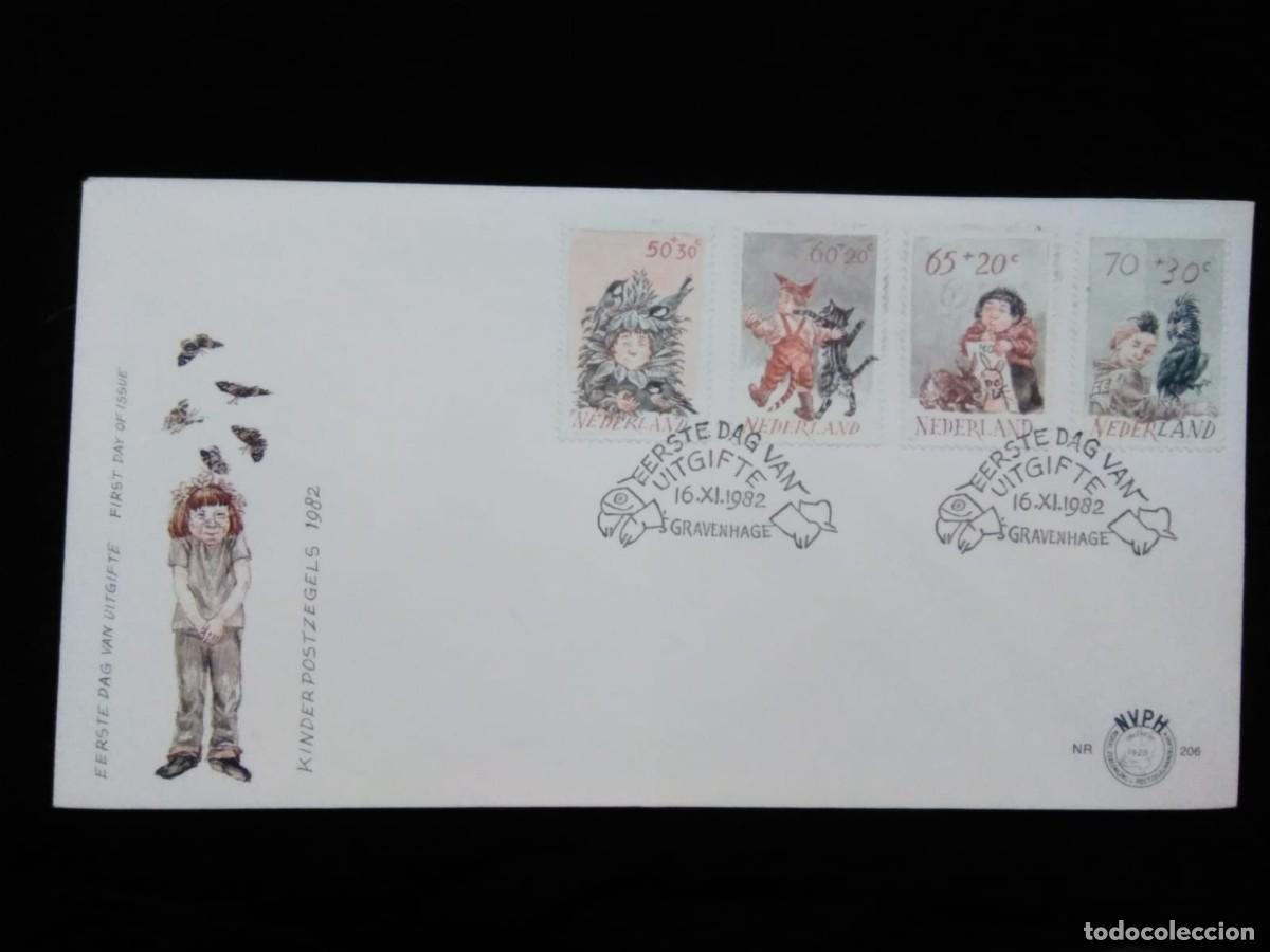 Sellos: J) 1982 NETHERLAND, CATS, INFANTIL STAMPS, FDC