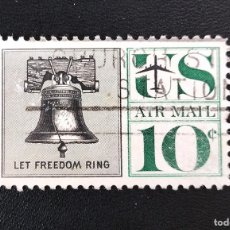 Sellos: 3 STAMPS OF USA. AIR MAIL. CONDITION AS SEEN IN THE PICTURE.