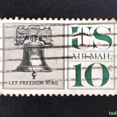 Sellos: 3 STAMPS OF USA. AIR MAIL. CONDITION AS SEEN IN THE PICTURE.