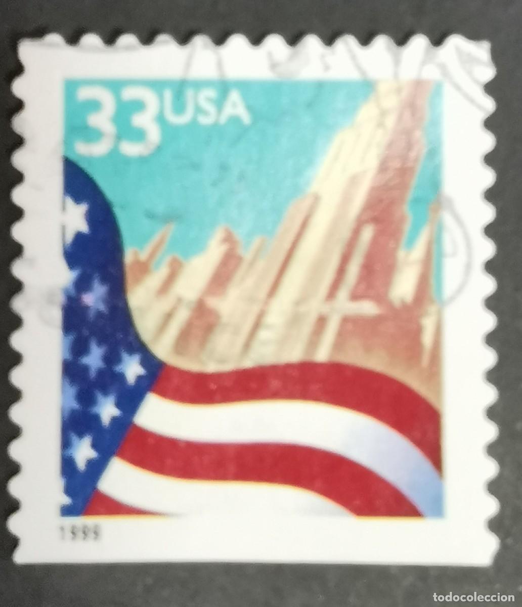 Timbres: Sello Estados Unidos U.S.A.1999,Bandera sobre la ciudad, 33 &cent; Michel US 3091BMu