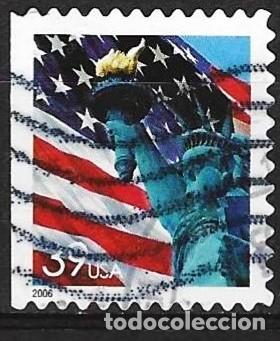 Sellos: Estados Unidos 2006 - Mi 4019 BDl - YT 3775b - Libertad y bandera