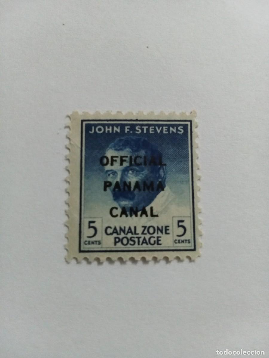 Sellos: CANAL ZONE POSTAGE, OFICIAL PANAM&Aacute; CANAL, 5 CENTAVOS AZUL OSCURO, GOMA ORIGINAL, SE&Ntilde;AL DE CHARNELA.