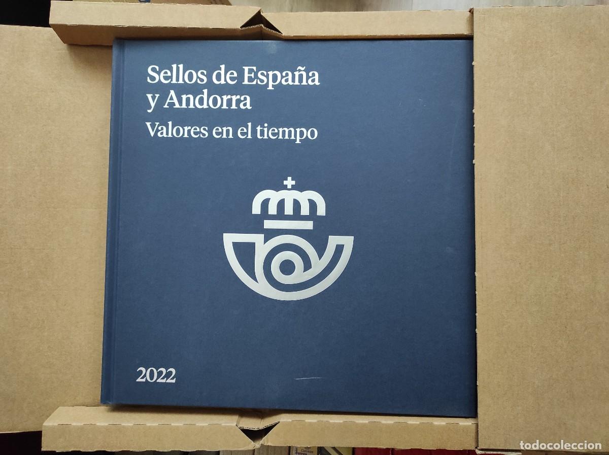 Stamps: M71 Libro emitido por Correos a&ntilde;o 2022 PERFECTO ESTADO SIN SELLOS ( PESO ENVIO ++1.5kg