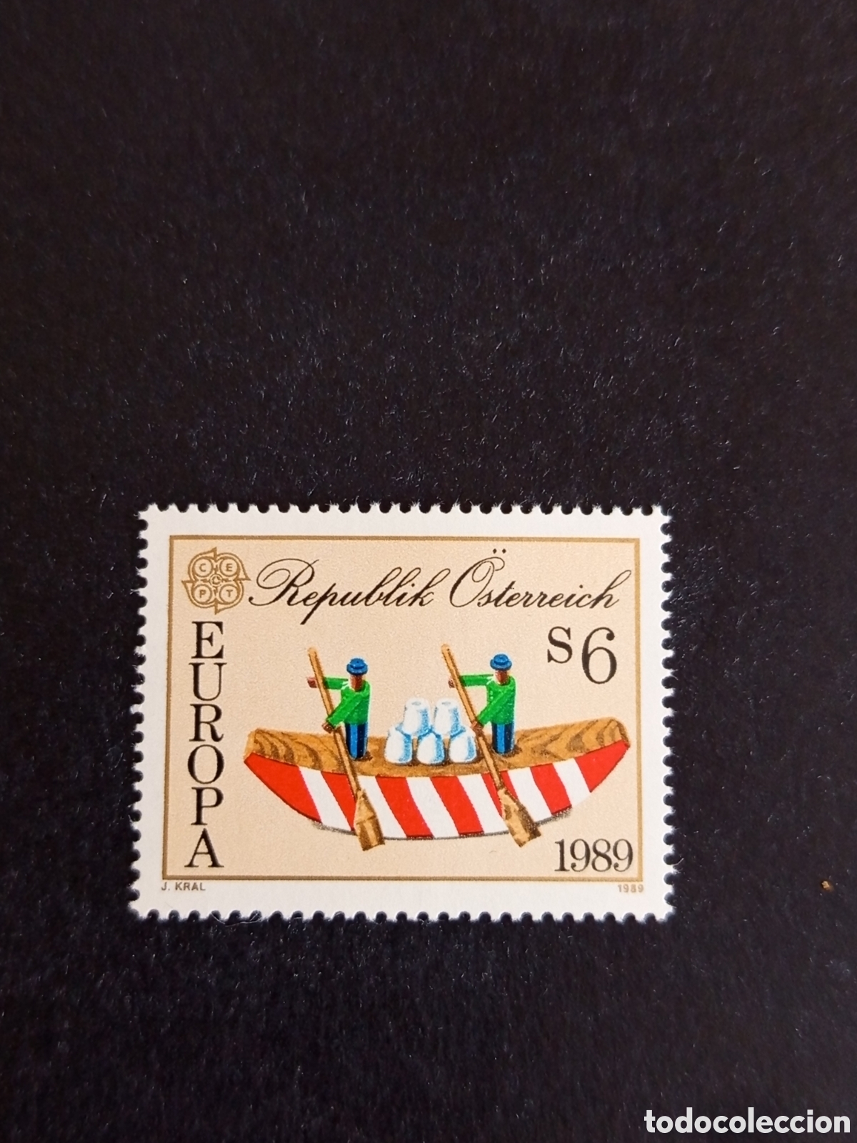 Sellos: AUSTRIA, 1989. Europa: juegos infantiles. Barco de Juguete. Yvert 1777. Pedido m&iacute;nimo 3 &euro;. Ver fotos
