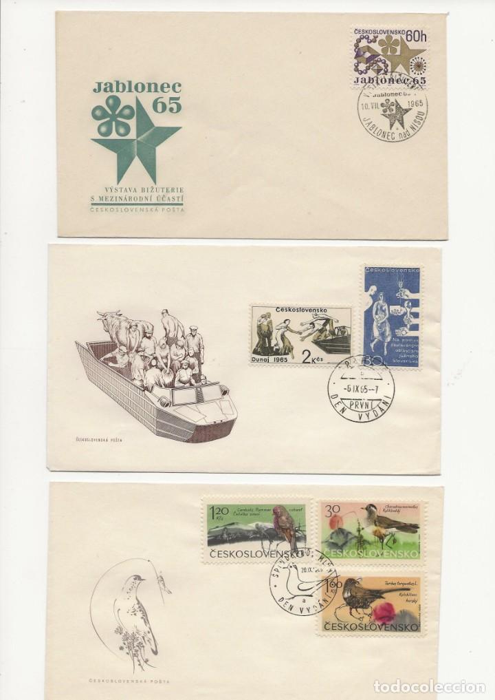Sellos: LOTE TRES S.P.D. CHECOSLOVAQUIA 1965