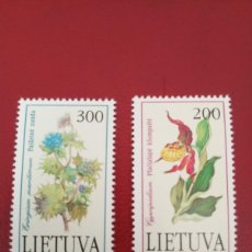 Sellos: LITUANIA 1992, FLORES, YT 430/1