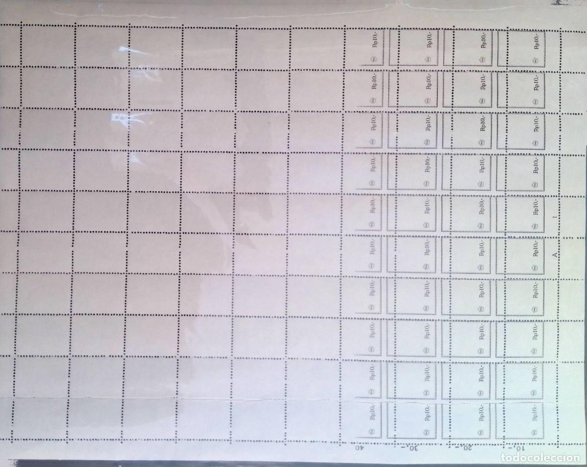 Sellos: KV)INDONESIA, FULL SHEET, WITH ERROR, IMAGE&nbsp;SHIFTED. - Foto 1
