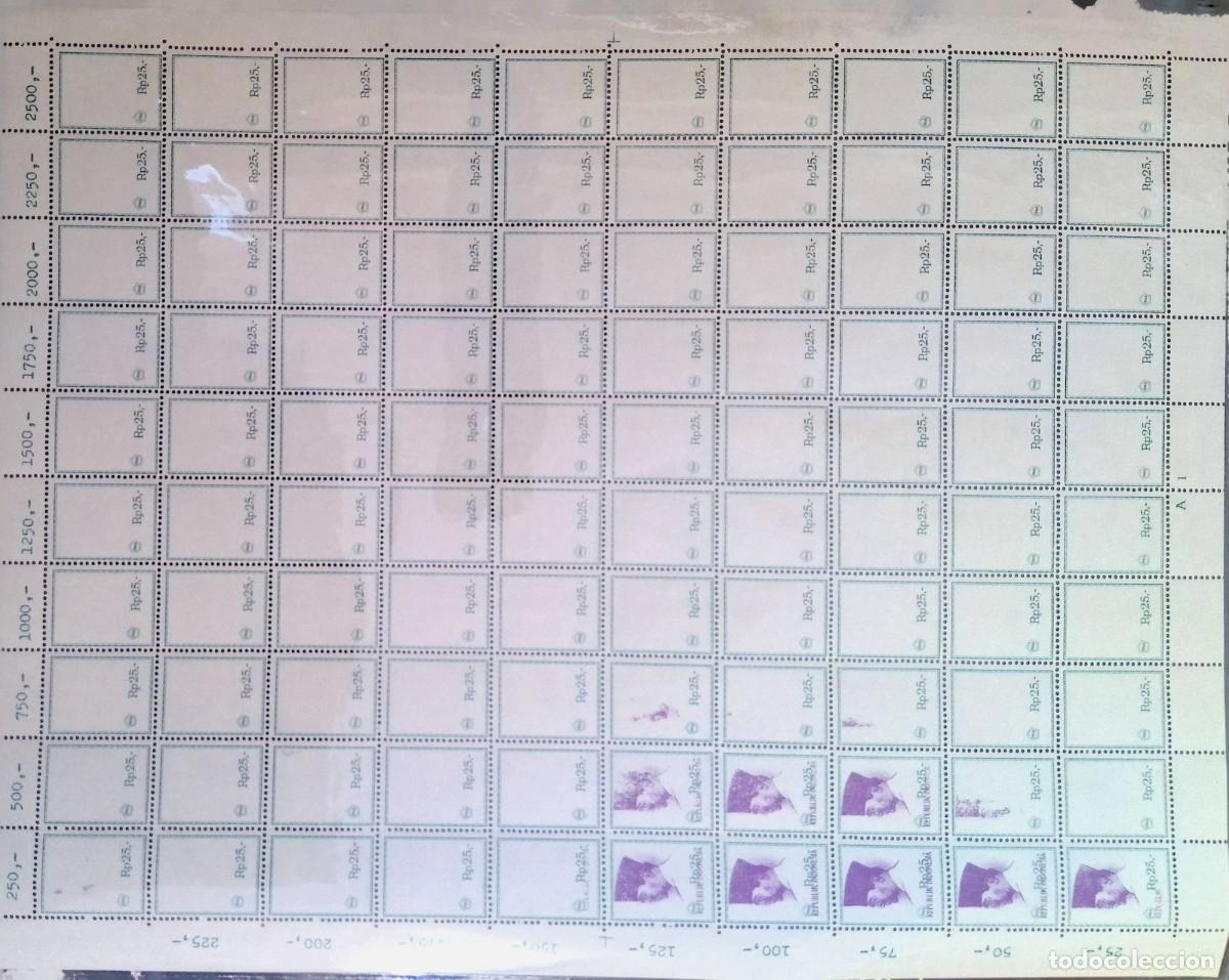 Sellos: KV)INDONESIA, FULL SHEET, WITH ERROR, IMAGE&nbsp;SHIFTED. - Foto 1