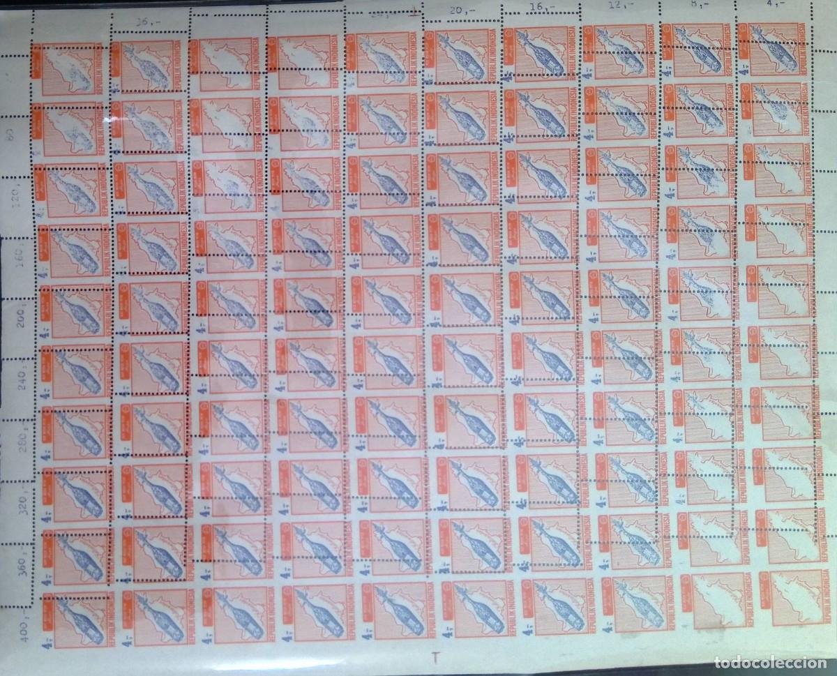 Sellos: KV)INDONESIA, FULL SHEET, WITH ERROR, IMAGE&nbsp;SHIFTED. - Foto 1