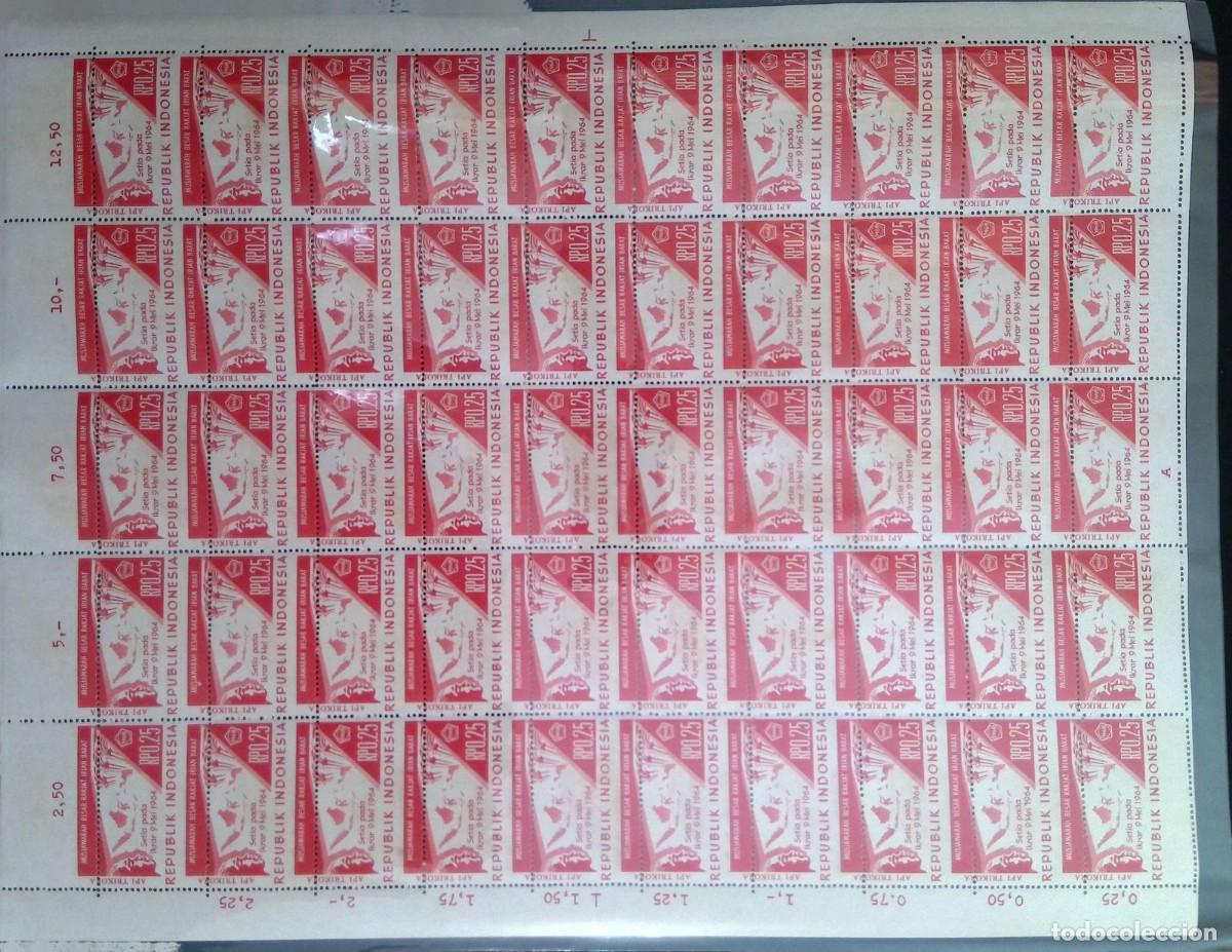 Sellos: KV)INDONESIA, FULL SHEET, WITH ERROR, IMAGE SHIFTED. - Foto 1