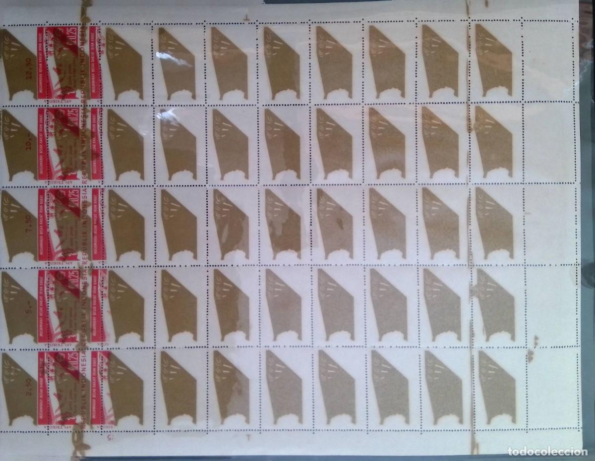 Sellos: KV)INDONESIA, FULL SHEET, WITH ERROR. - Foto 1