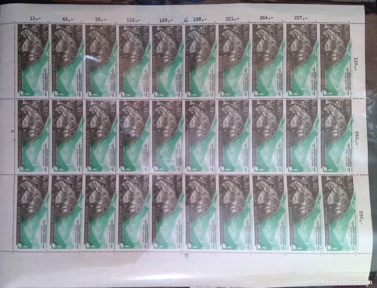 Sellos: KV)INDONESIA, FULL SHEET, WITH ERROR. - Foto 1