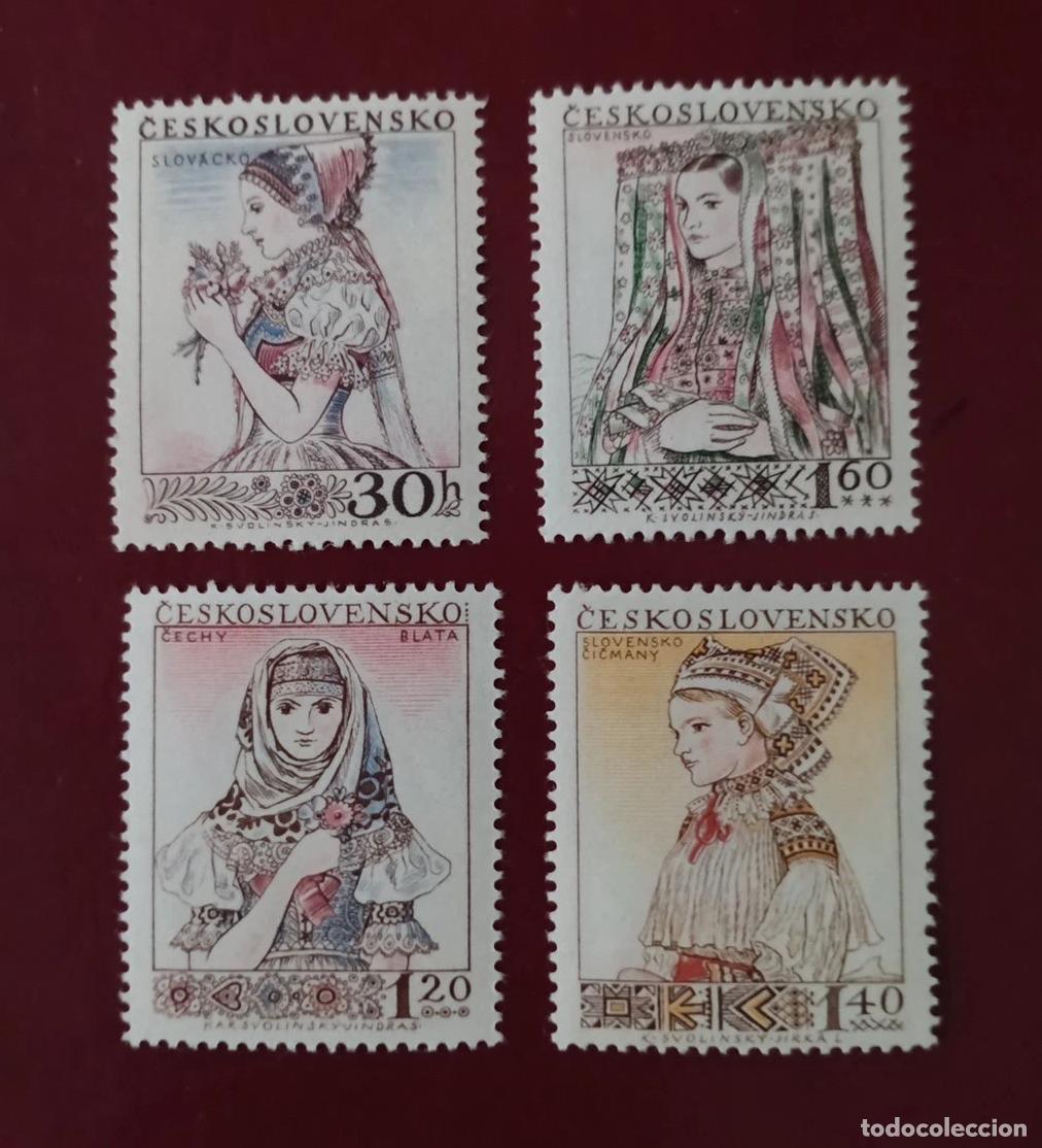 Sellos: Checoslovaquia 1956 Ivert 881/4 *** Costumbres Regionales (II)