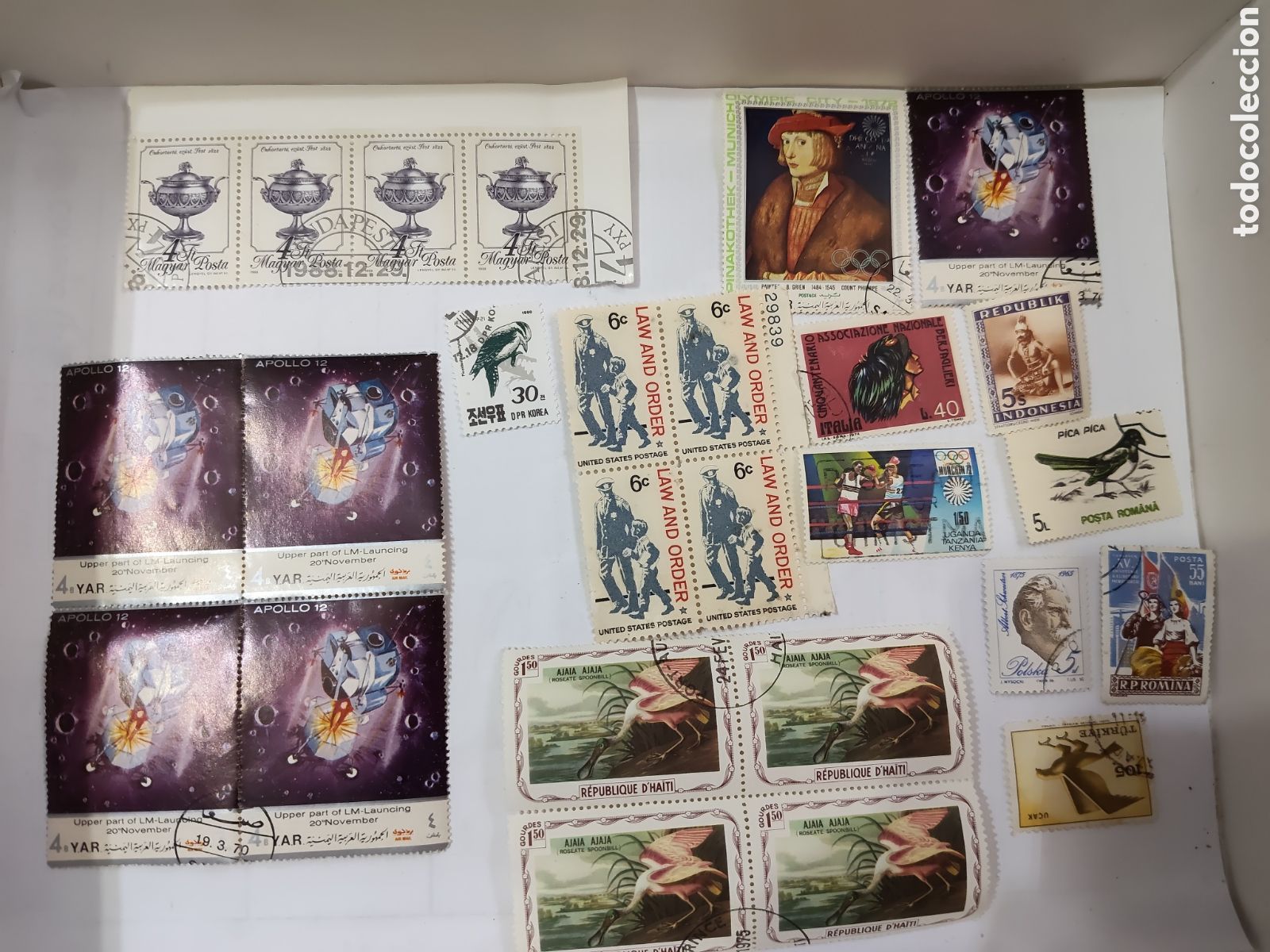 Sellos: 26 sellos del mundo en bloques y por unidad muy buenos