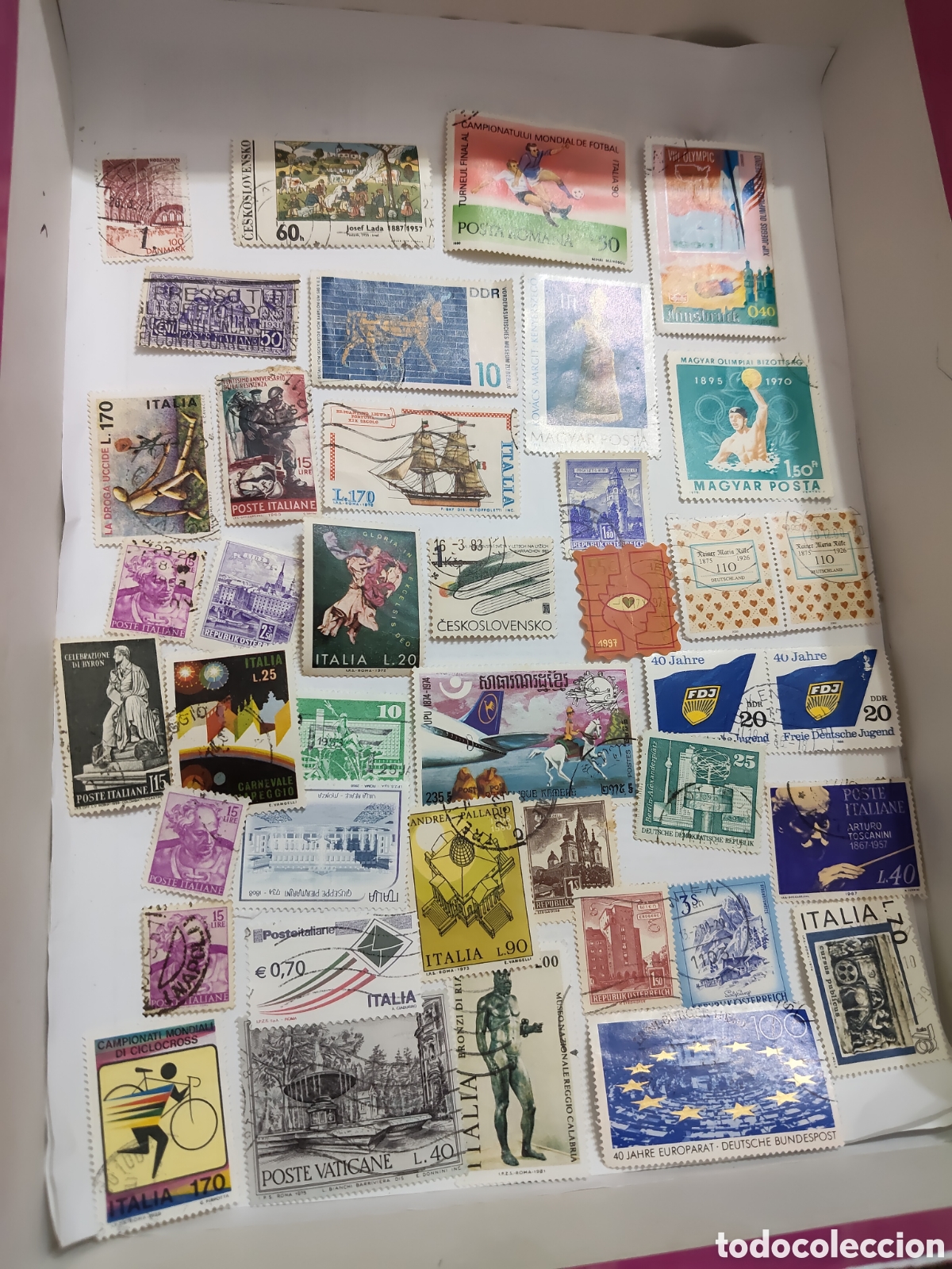 Sellos: 35 Sellos del mundo variados muy buebos