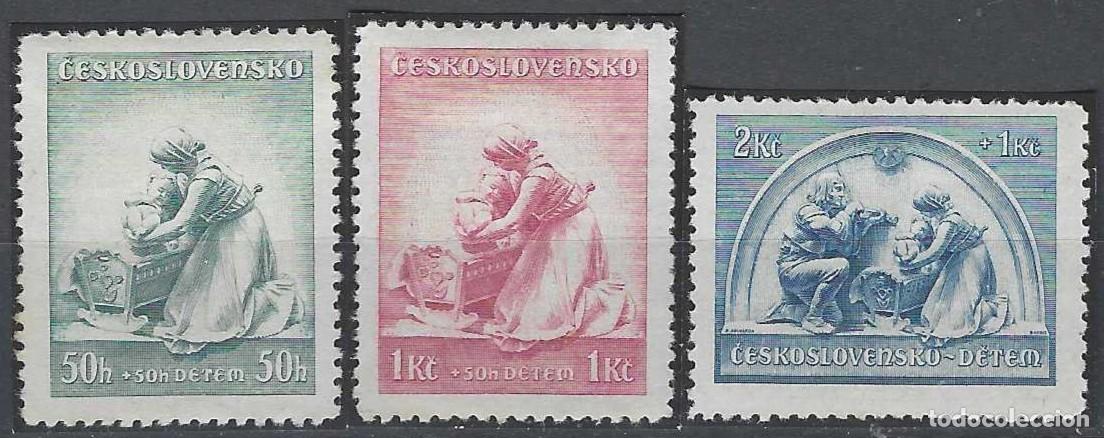 Sellos: CHECOSLOVAQUIA 1937 - D&Iacute;A DE LA MADRE, S.COMPLETA - NUEVOS SOBRE PAPEL
