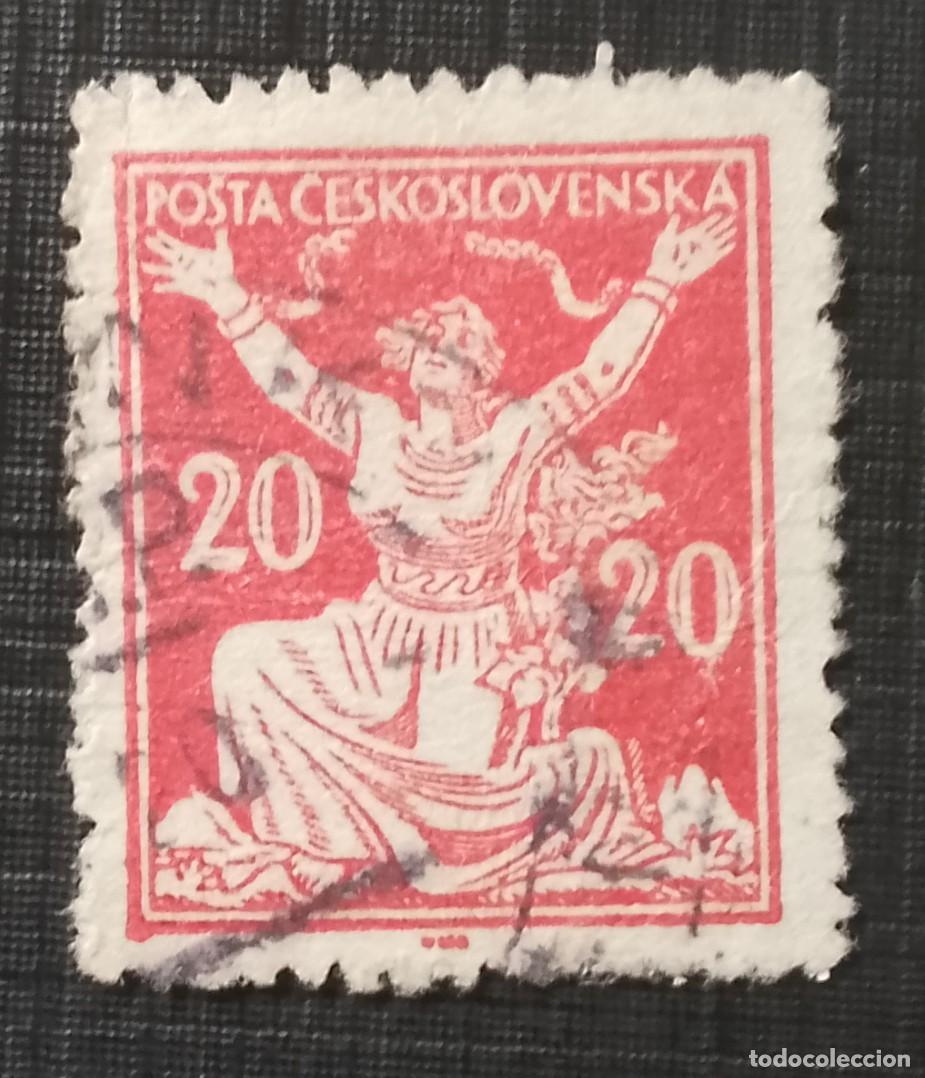 Sellos: CHECOSLOVAQUIA - V/F 20 - A&Ntilde;O 1920.1925 - ROMPER CADENAS.