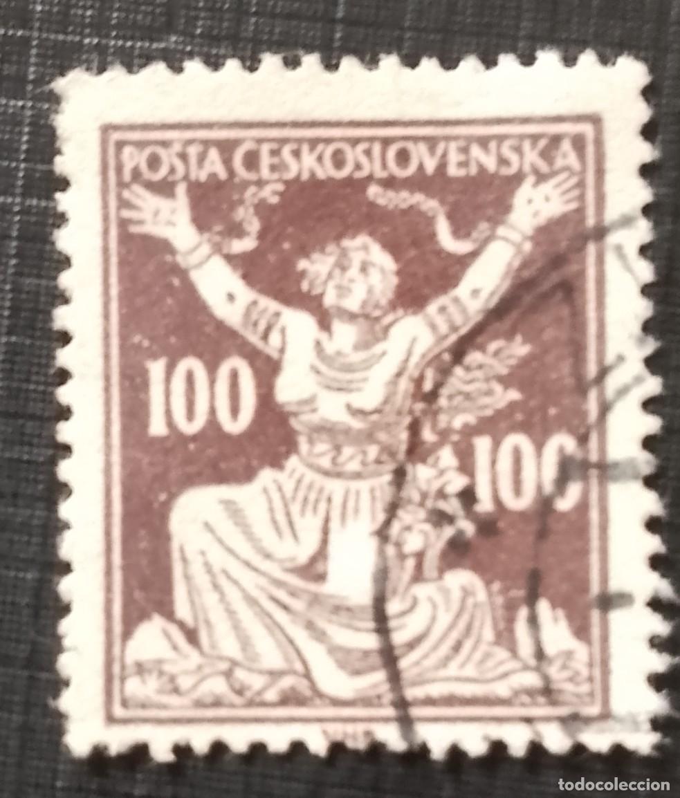 Sellos: CHECOSLOVAQUIA - V/F 100 - A&Ntilde;O 1920.1925 - ROMPER CADENAS.