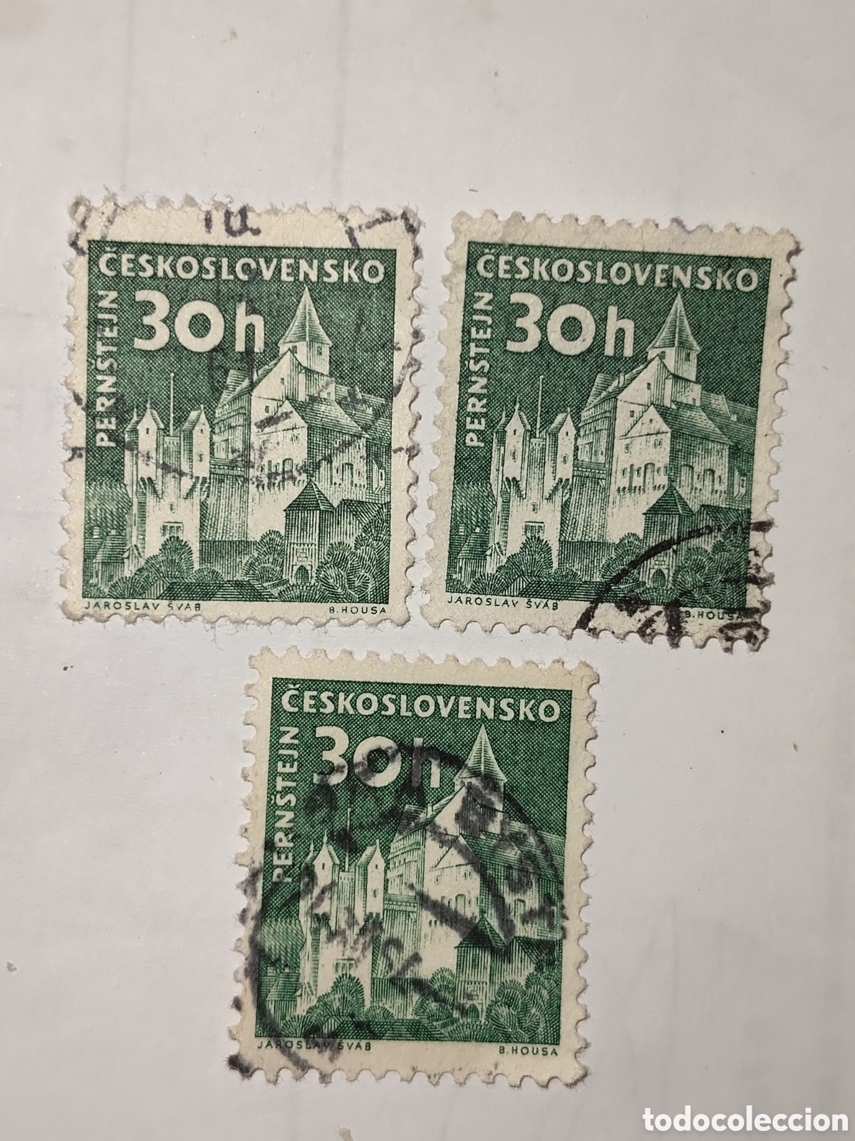 Sellos: 3 sellos de Checoslovaquia Castillo de Pernstejn 1960 usado
