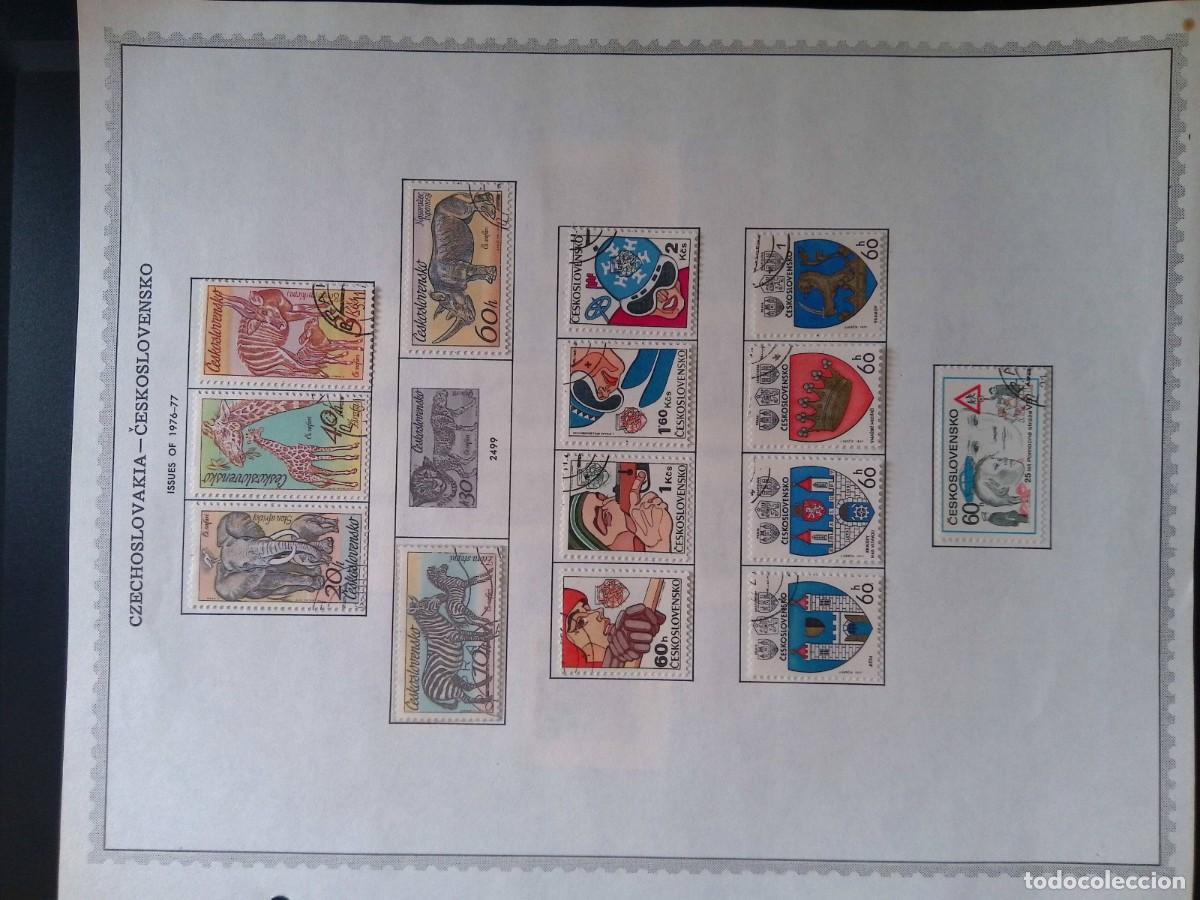 Sellos: KV)1977 CZECHOSLOVAKIA-ČESKOSLOVENSKO, ALBUM SHEET OF 1976-77 ISSUES THAT STARTS WITH A BONGO ANTELO