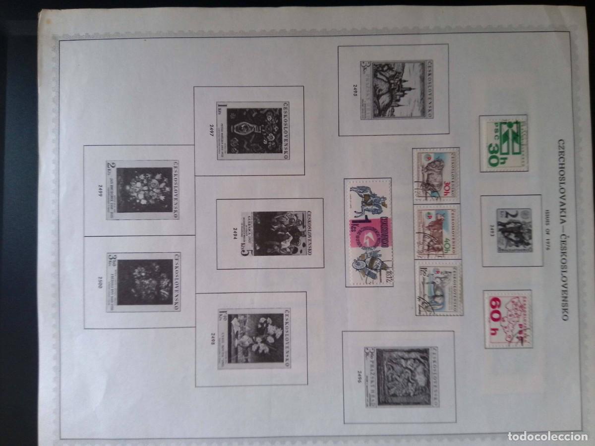 Briefmarken: KV)1976 CZECHOSLOVAKIA-ČESKOSLOVENSKO, ALBUM SHEET OF 1976 ISSUES THAT STARTS WITH A 2 KČS FLORAL PA