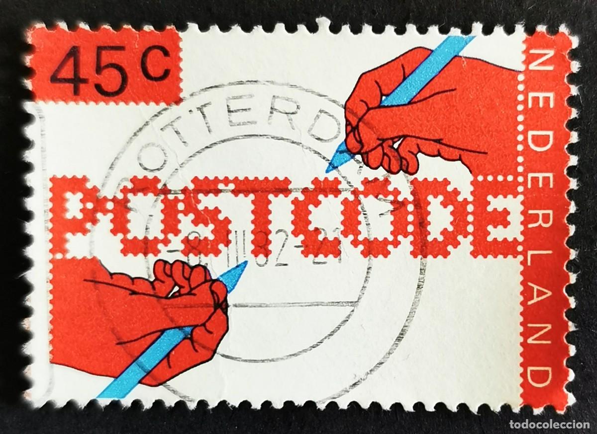 Sellos: Sello Pa&iacute;ses Bajos 1978, Manos sosteniendo l&aacute;pices, 45 c. Michel: NL 1114