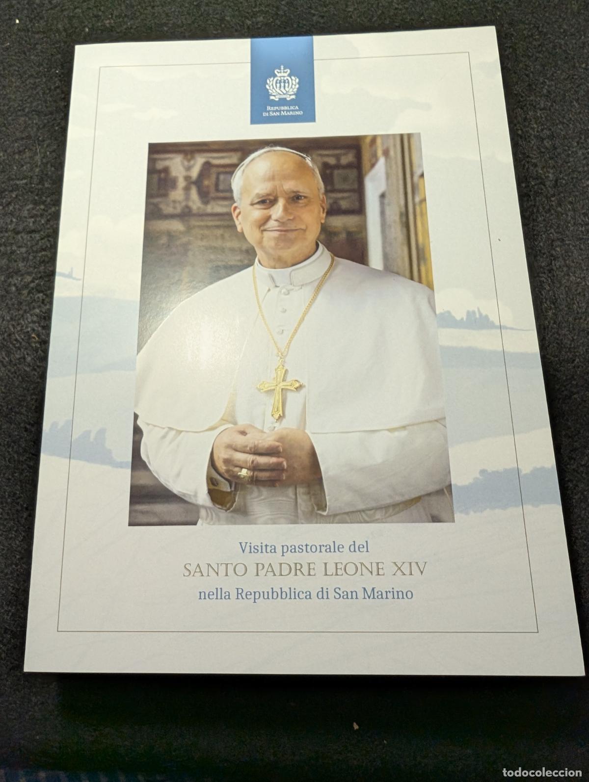 Sellos: SAN MARINO 2026. CARPETA NUMISMATICA DE LA VISITA PASTORAL DEL SANTO PADRE LEON XIV Y SELLO 2,90 &euro;