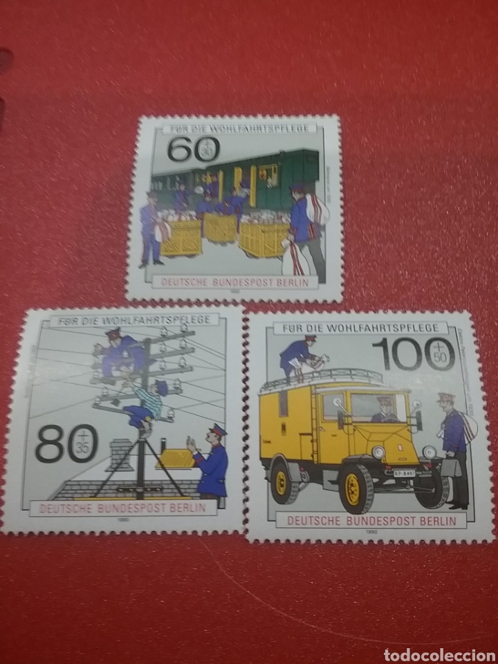 Timbres: Sello Alemania, Berlin nuevo 1990. Beneficiencia. Historia Cartero Vagon. Trenes. Furgoneta. Camion.