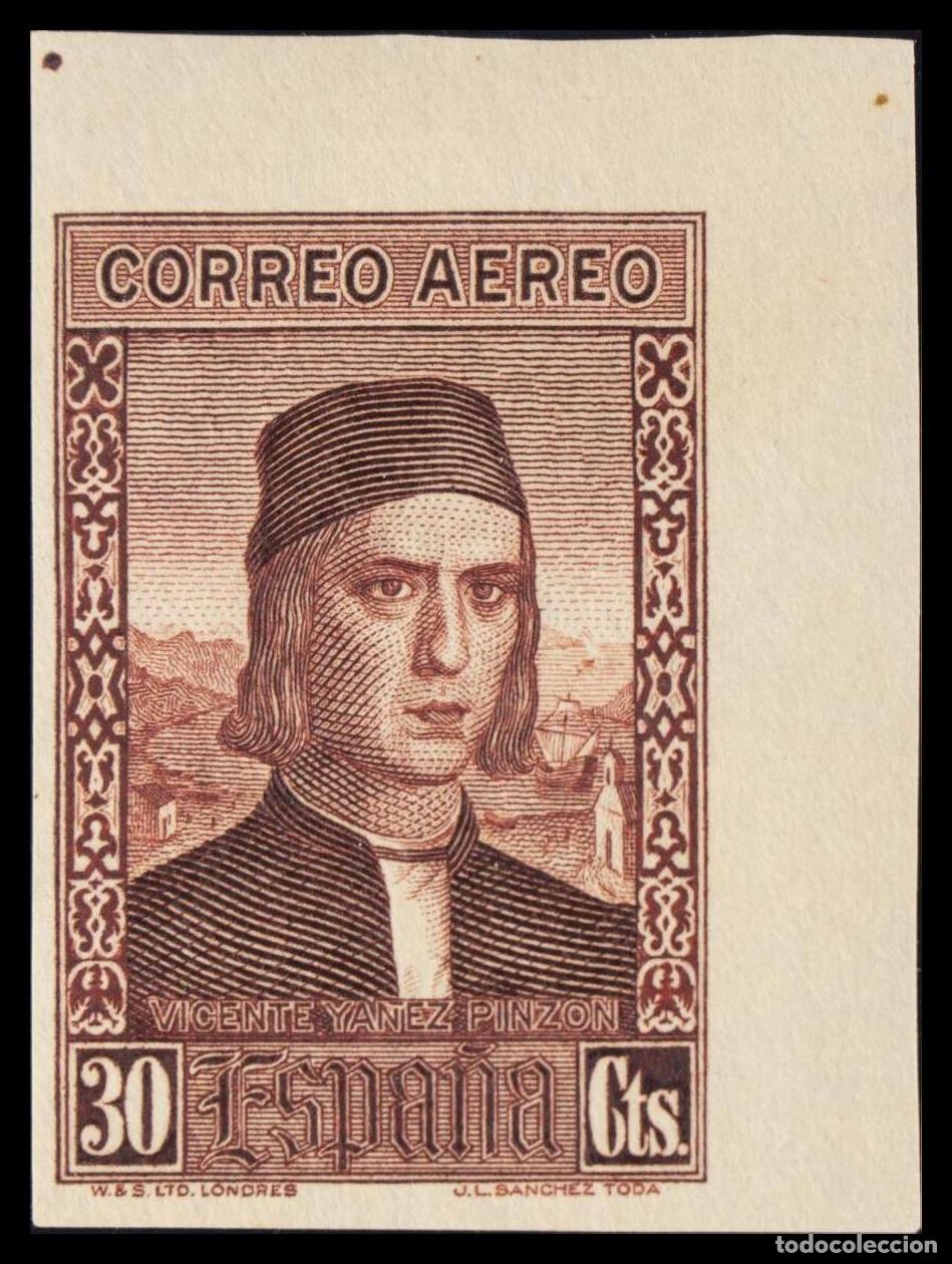 Briefmarken: 1&ordm; y 2&ordm; Centenario. &#9733; 553s. 1930. 30 cts casta&ntilde;o rojo, esquina de pliego. SIN DENTAR. MAGNIFIC