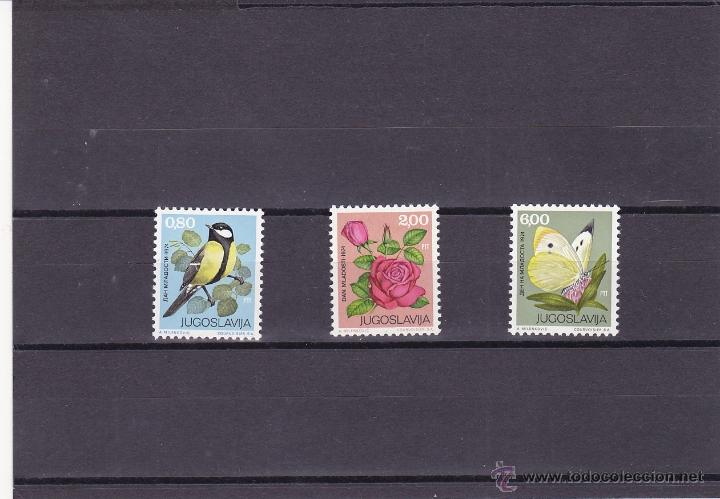 Sellos: YUGOSLAVIA.1974.MARIPOSAS/PAJAROS/FLORES.Y.-1443/1445.NUEVO.