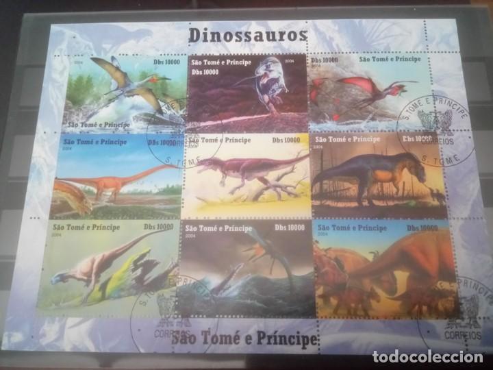 Sellos: DINOSAURIOS, MINI PLIEGO DE STO TOM&Eacute; - Foto 1