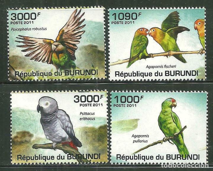 Sellos: Burundi 2011 *** Fauna - Loros - Foto 1
