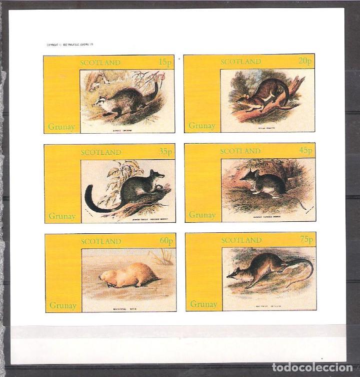 Stamps: ISLA DE GRUNAY Hojita con 6 valores de Fauna