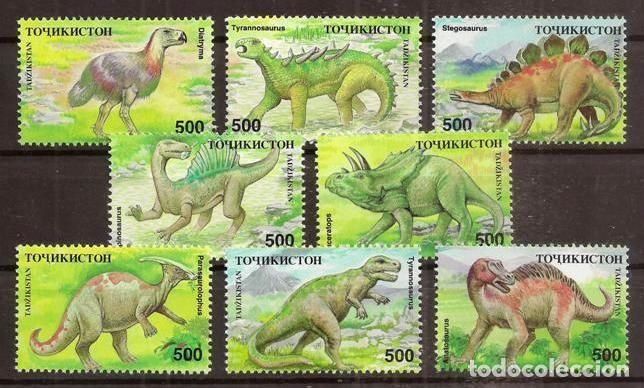Selos: TAJIKISTAN. 1994. Animales prehistoricos. 8 valores.