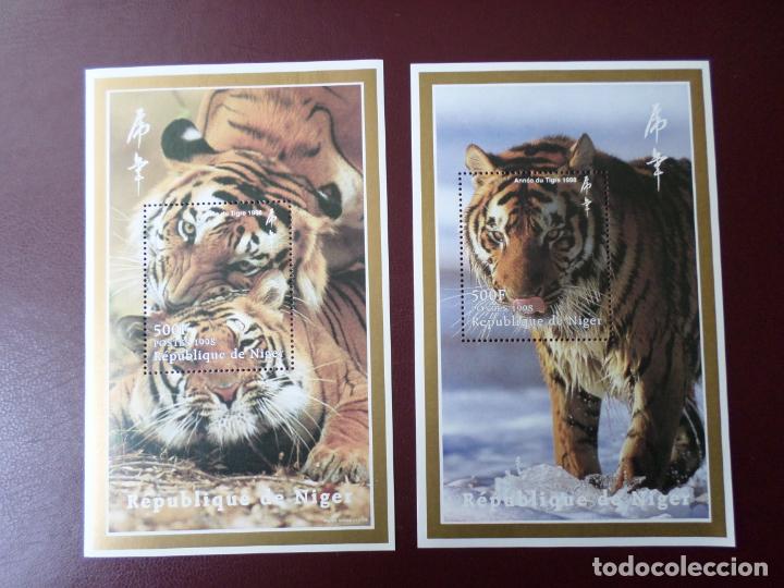Timbres: .niger, 1998, 2 hojitas bloque a&ntilde;o del tigre