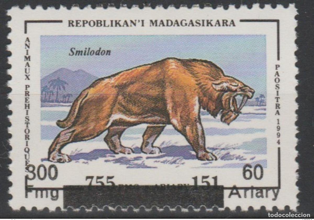 Sellos: Madagascar 1998 1999 Mi. 2105 Animales prehist&oacute;ricos Dinosaurio Smilodon sobrecargado