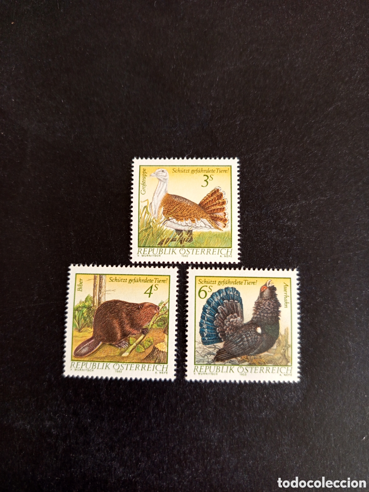 Sellos: AUSTRIA, 1982. Fauna en peligro de extinci&oacute;n. Yvert 1546/8. Pedido m&iacute;nimo 3 &euro;. Ver fotos.