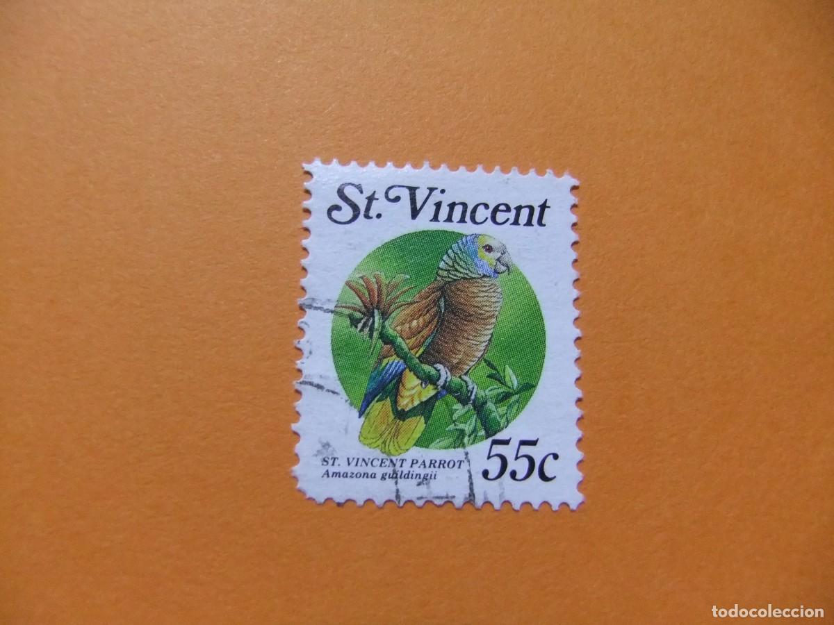 Sellos: 52 ST. VINCENT 1989 / FAUNA PAJARO PERIQUITO de SAINT VINCENT / YVERT 1166 FU