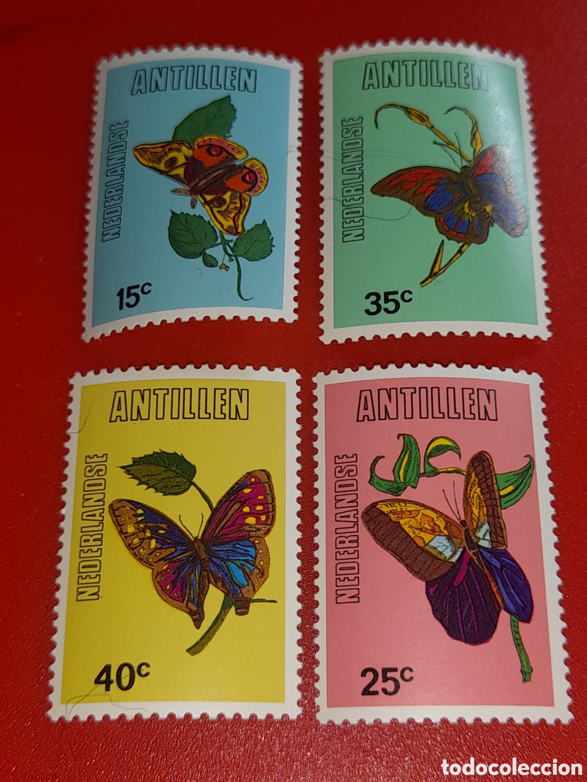 Sellos: Sello Antillas Holandesas nuevo 1978. Mariposas. Polillas. Insectos. Flora. Naturaleza. Fauna.