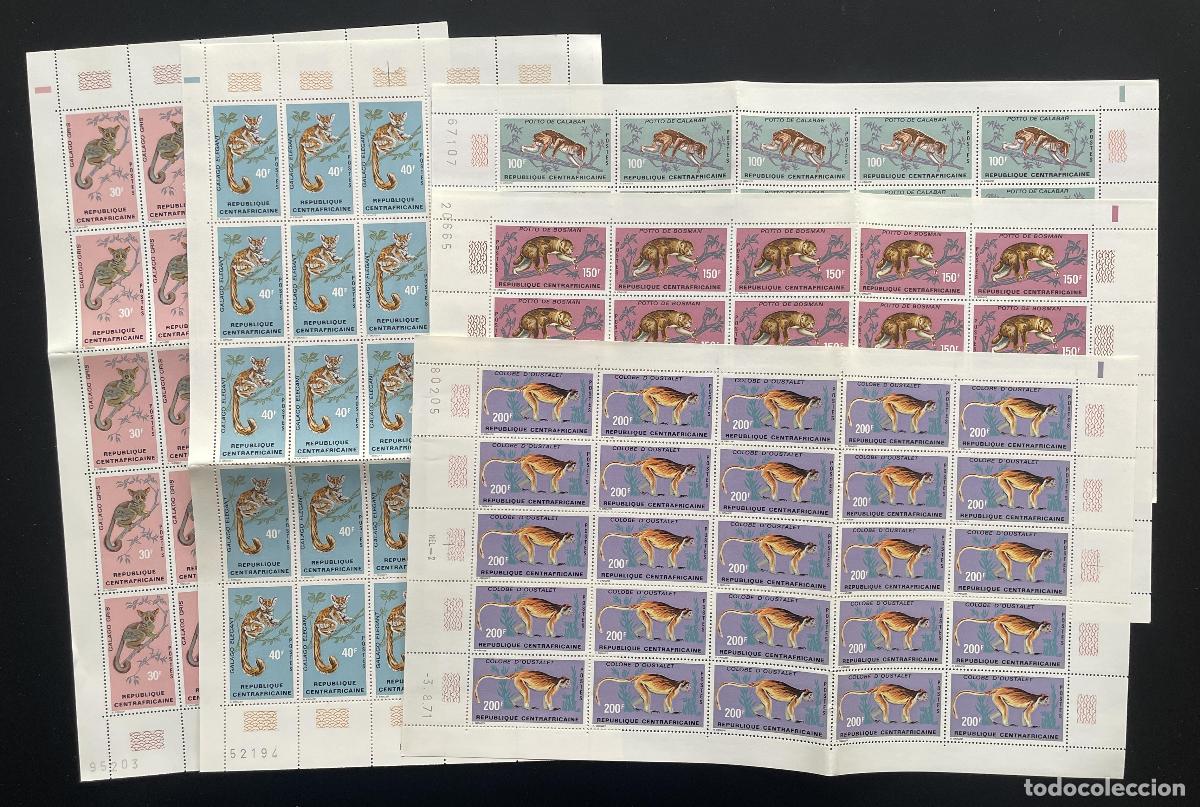 Sellos: Centroafricano 1971 YT 150-154 tabl&oacute;n animales primates monos l&eacute;mures colobus