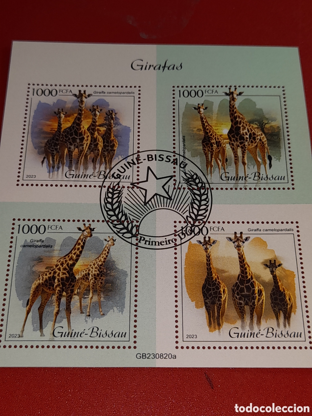 Sellos: HB Guinea Bissau mtdo 2023. Jirafas. Animales salvajes. Sabana. Mam&iacute;feros. Ungulados.