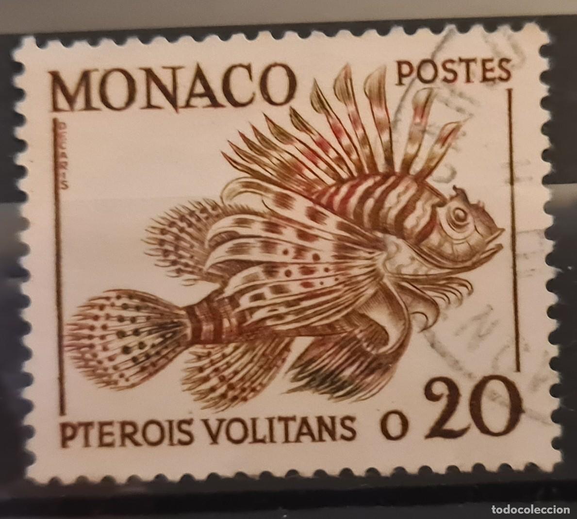 Sellos: Sello usado de M&oacute;naco 1960. Peces: Pterois volitans