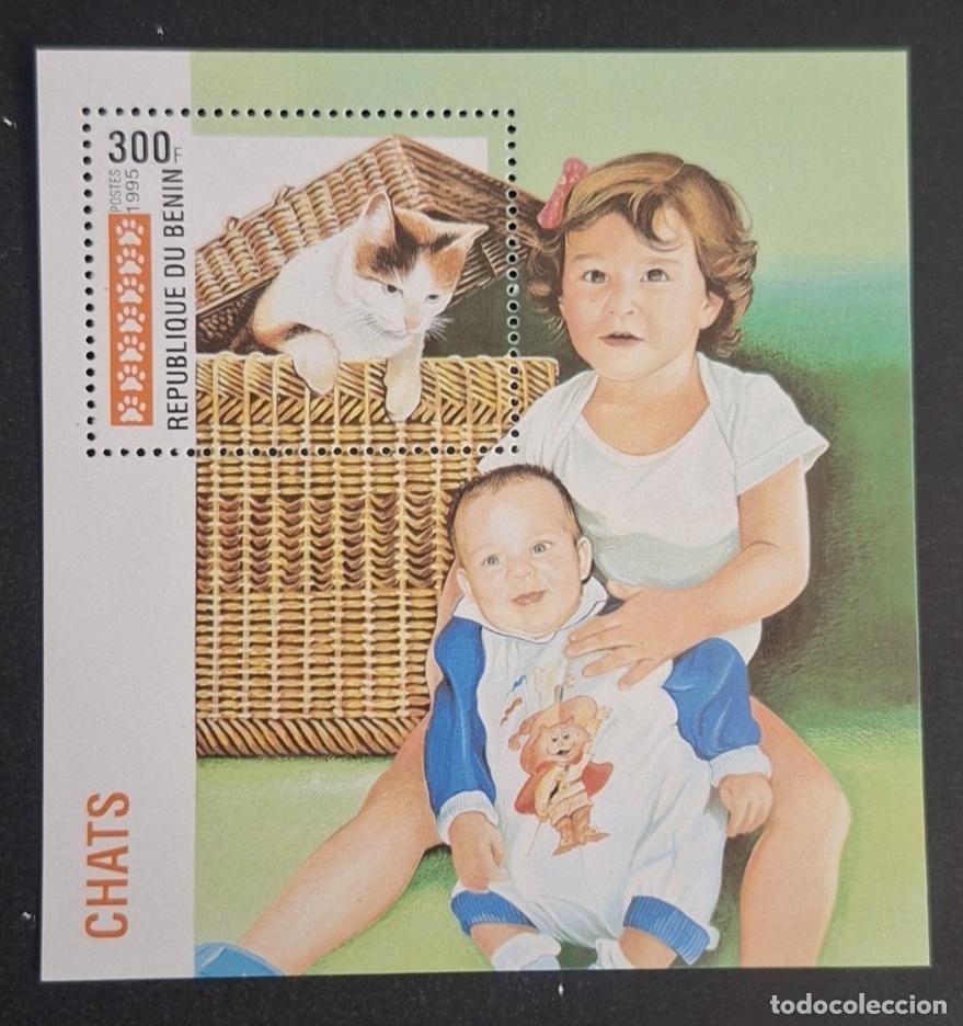 Briefmarken: Ben&iacute;n 1995 Mi. Bl. 11 Gatos ni&ntilde;os cesta mimbre gato tricolor beb&eacute;