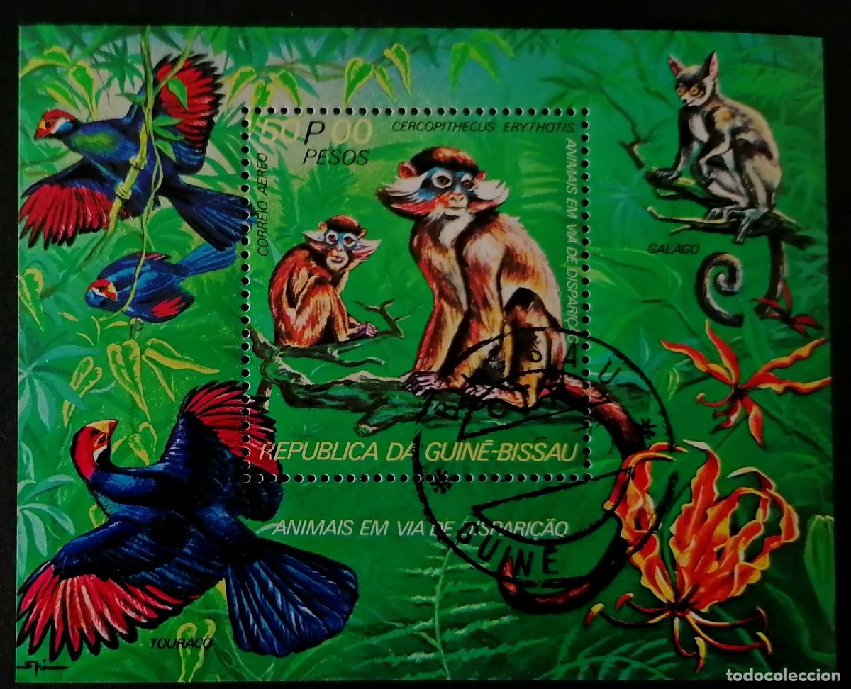 Sellos: GUINEA BISSAU 1978 - HB FAUNA EN EXTINCI&Oacute;N .