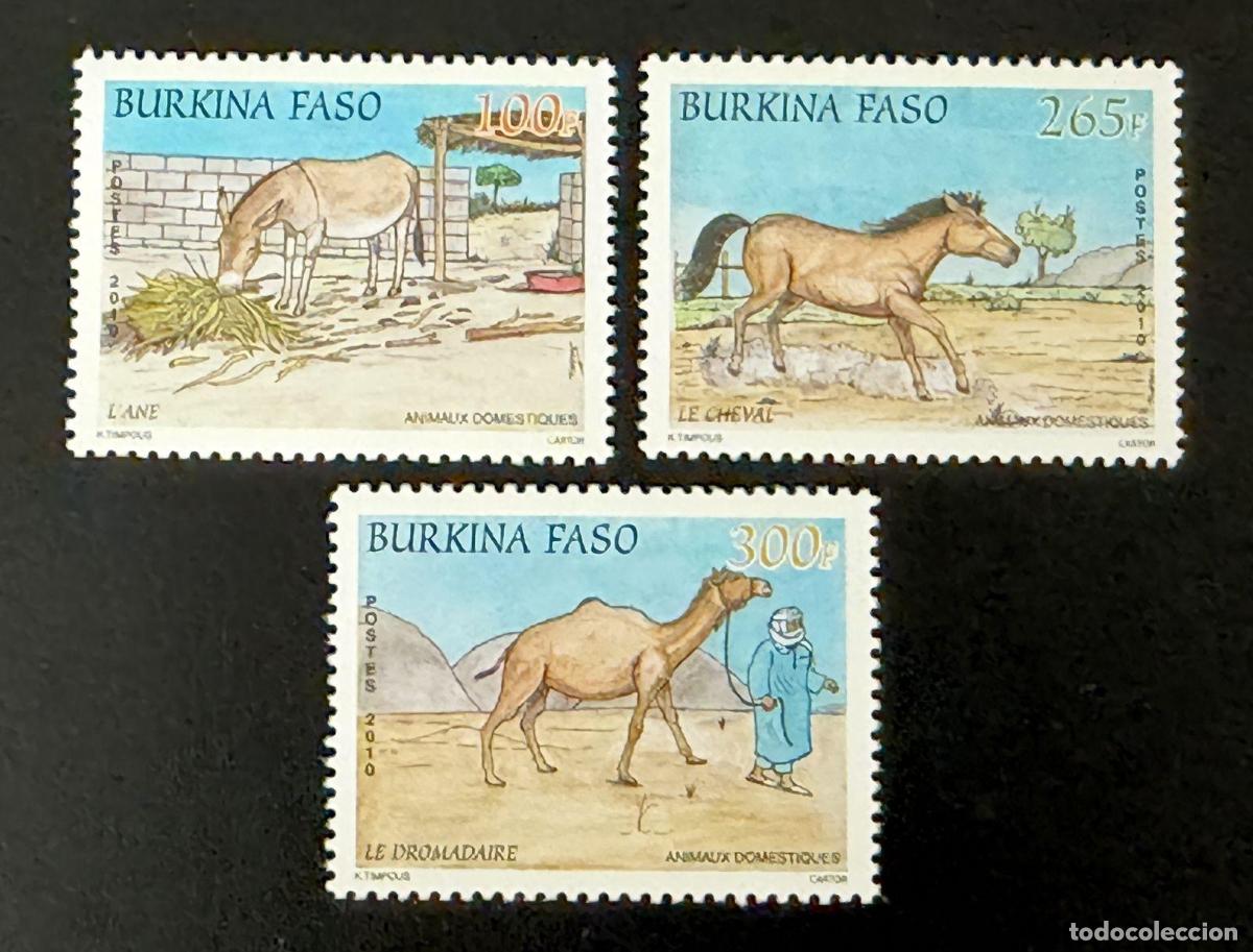 Sellos: Burkina Faso 2011 Mi. 1941-1943 animales dom&eacute;sticos asno caballo dromedario