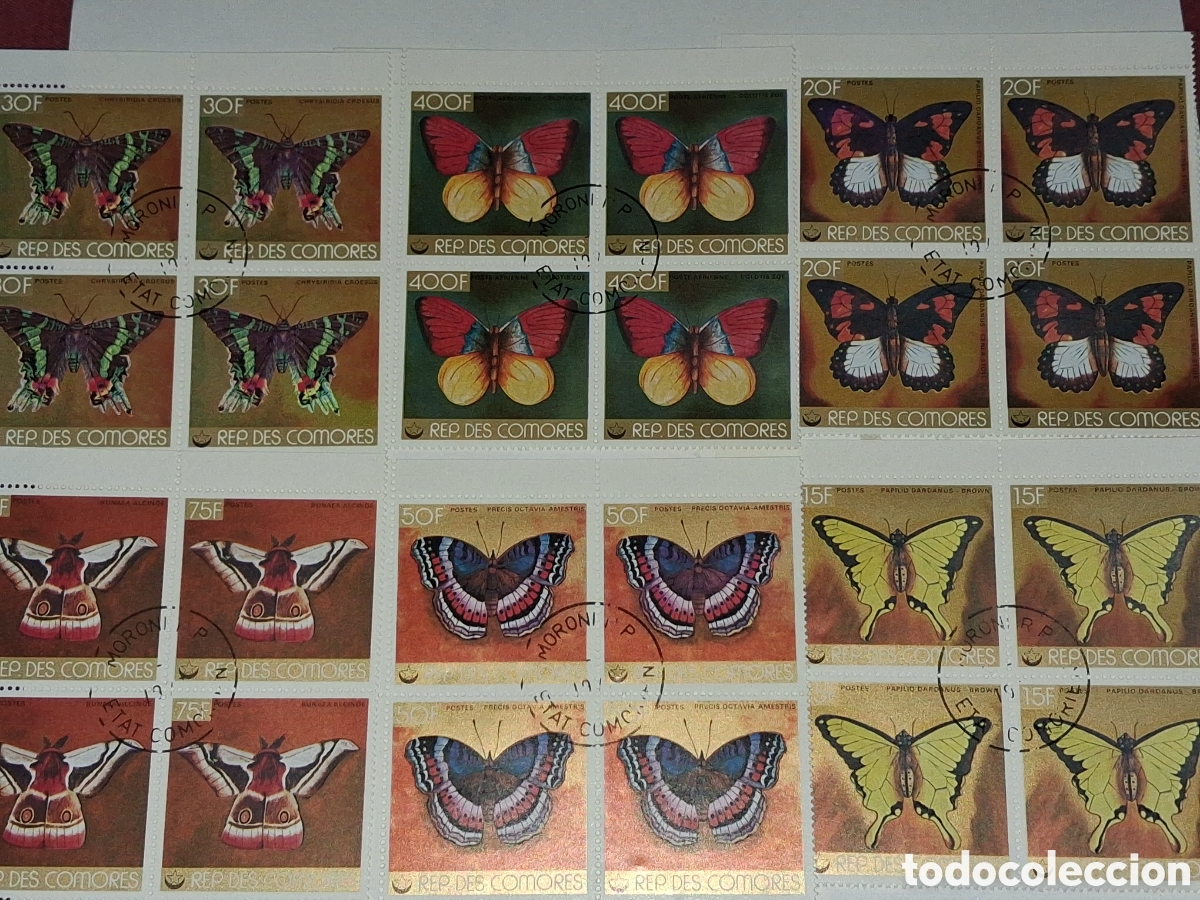 Sellos: Sello (2series) Comoras mtdo 1978. Mariposas. Polillas. Animales. Fauna. Insectos. Naturaleza. Oruga
