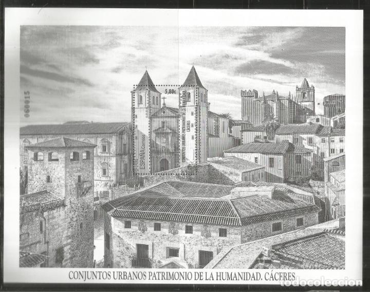 Timbres: HOJITA CACERES PATRIMONIO HUMANIDAD UNESCO ARQUITECTURA