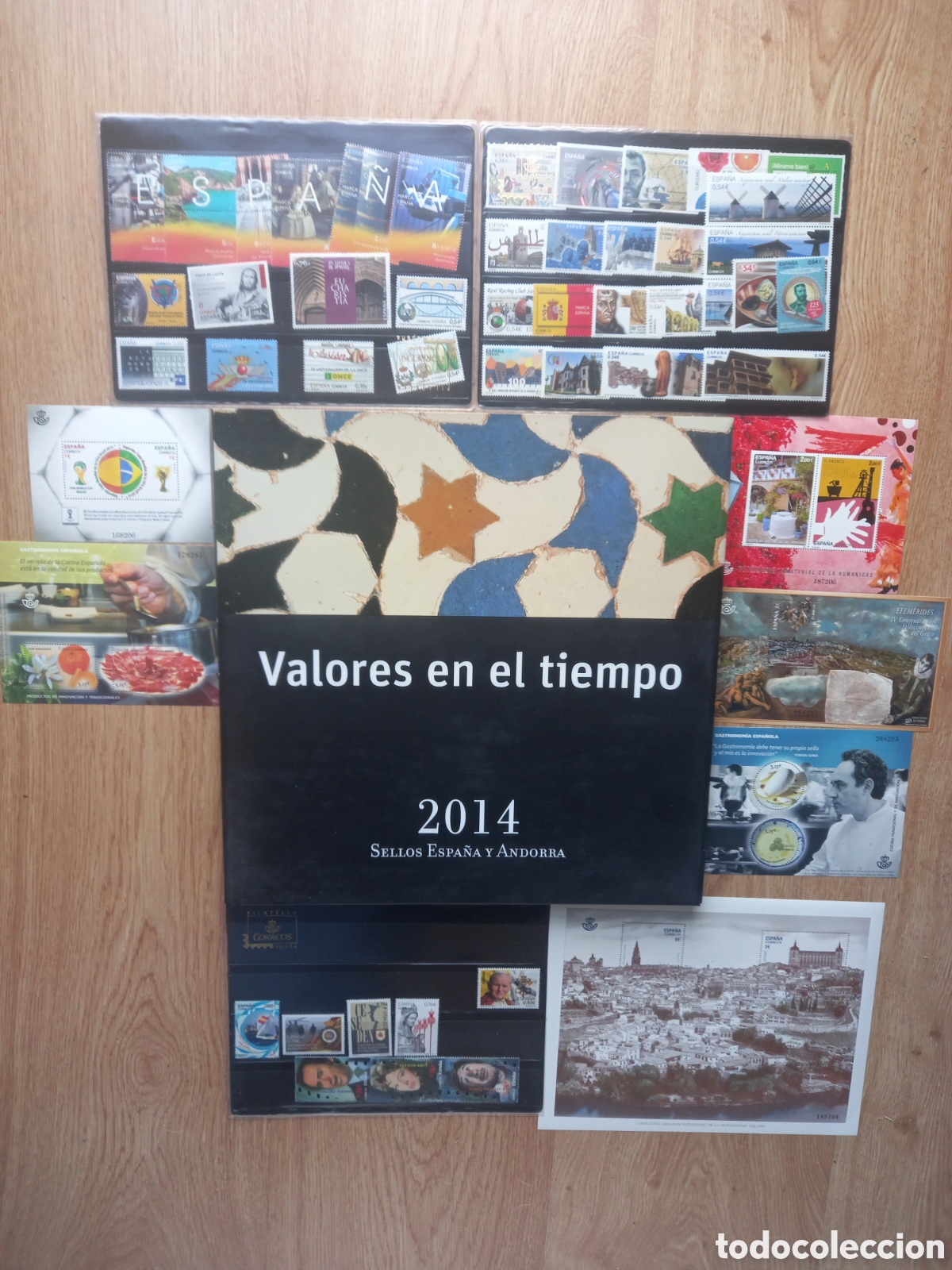 Timbres: COLECCION COMPLETA SELLOS A&Ntilde;O 2014 ESPA&Ntilde;A ANDORRA Y GUINEA+ LIBRO DE CORREOS VALORES EN EL TIEMPO