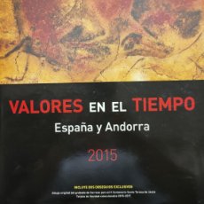 Sellos: ESPAÑA Y ANDORRA. AÑO 2015. LIBRO OFICIAL DE CORREOS CON TODOS LOS SELLOS Y HOJAS BLOQUES.